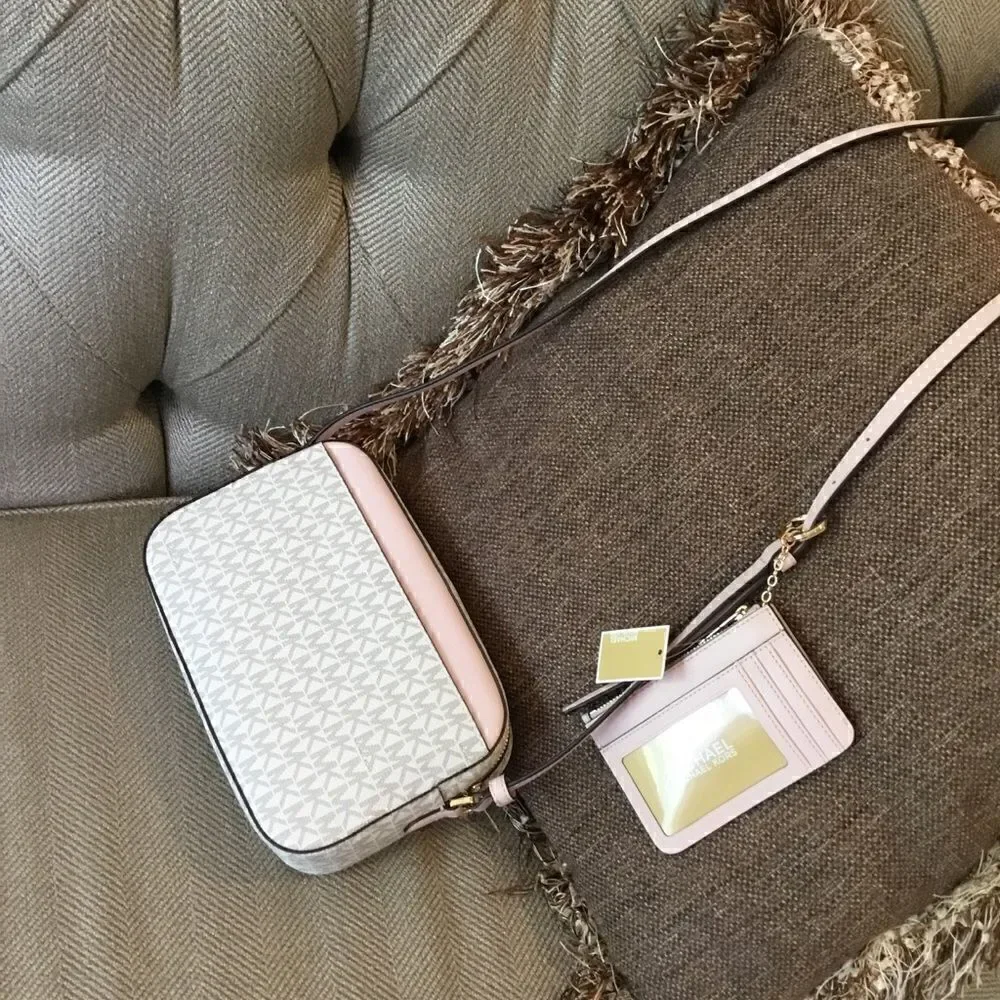 MICHAEL KORS JET SET CROSSBODY AND COIN POUCH SET